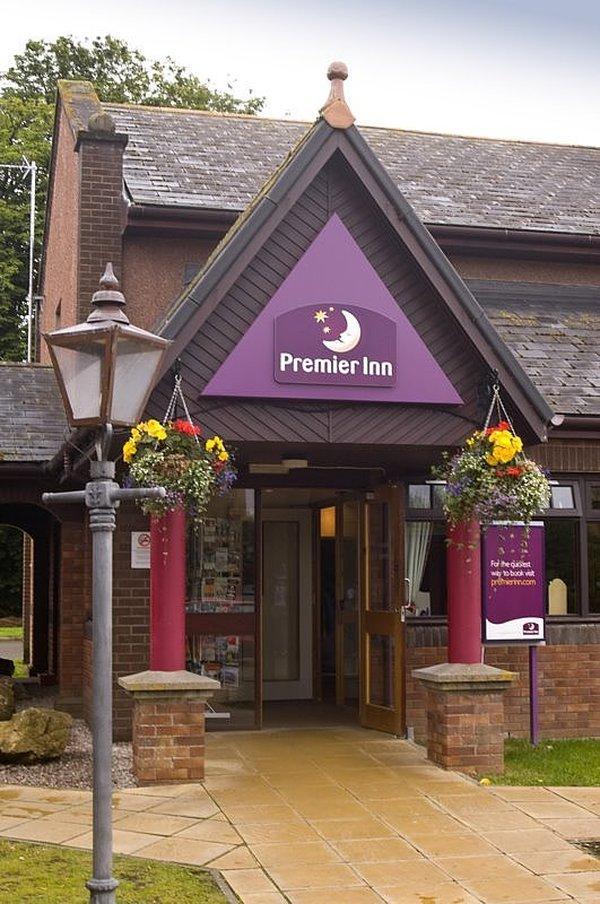 Premier Inn Inverness East Экстерьер фото